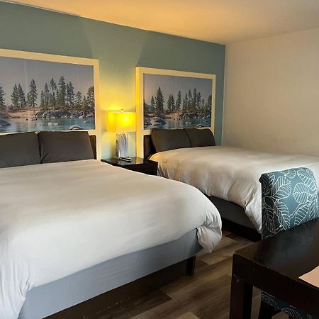 Bluebird Day Inn & Suites South Lake Tahoe Exterior photo